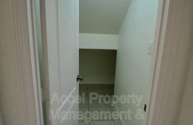 128 San Jacinto St. Gallery 4