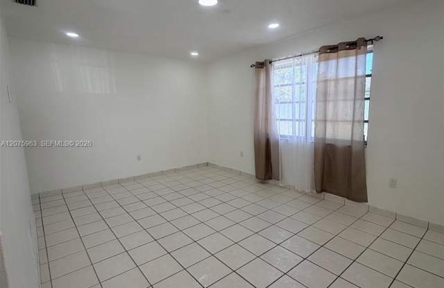 3821 Southwest 89th Court Gallery 1