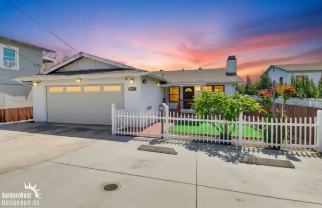 2671 Buena Vista Avenue photos photos