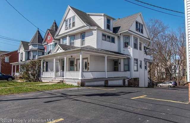 1635 Wyoming Avenue photos photos