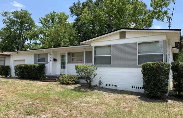 6236 Autlan Drive Gallery 2