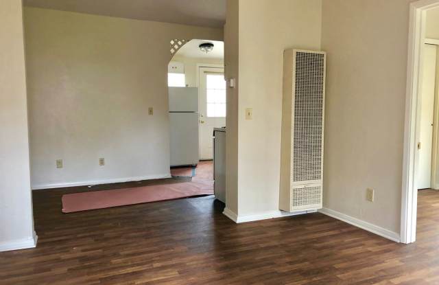 4423 Utah Street 1/2 (rear) Gallery 2