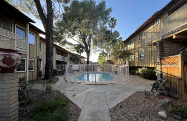 90 W Yavapai St photos photos
