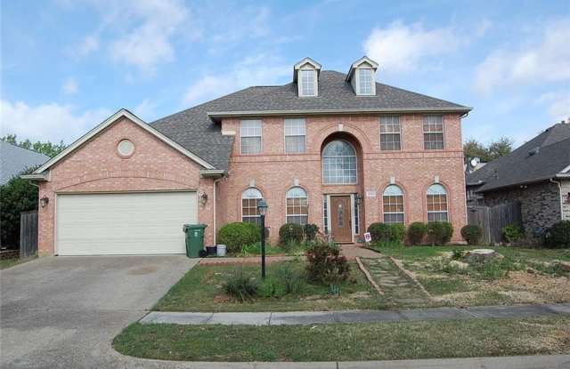 2315 Stennett Drive - 2315 Stennett Drive, Arlington, TX 76006
