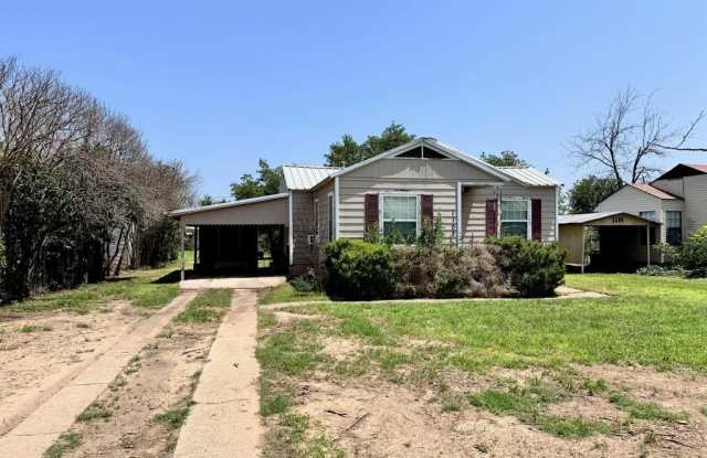 1102 Santa Clara Drive - 1102 Santa Clara Drive, Brownwood, TX 76801
