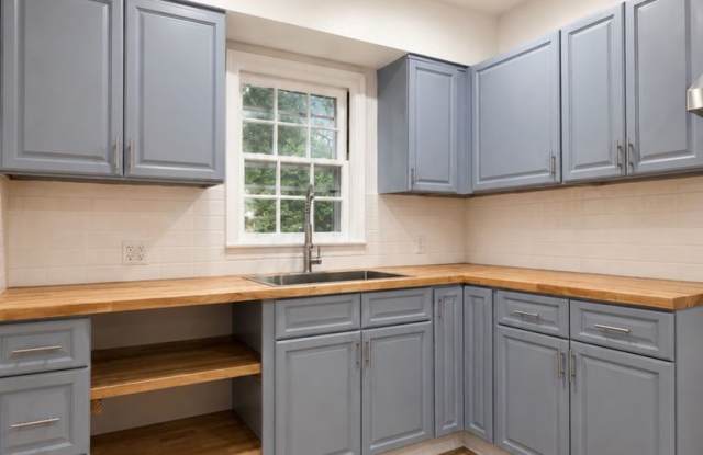 Completely renovated 5-bedroom, 3-bathroom home in the highly desirable Dalraida photos photos