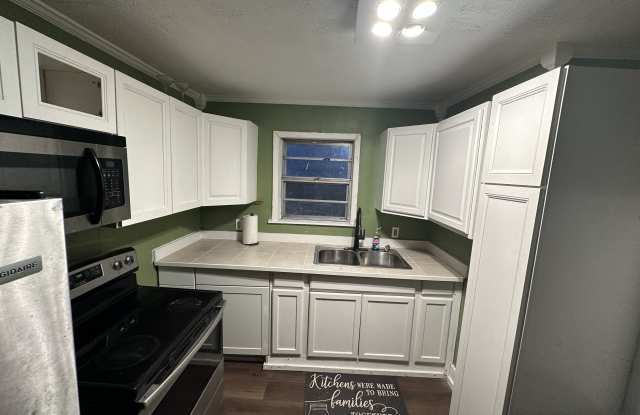 165 Pleasant Ct Gallery 3