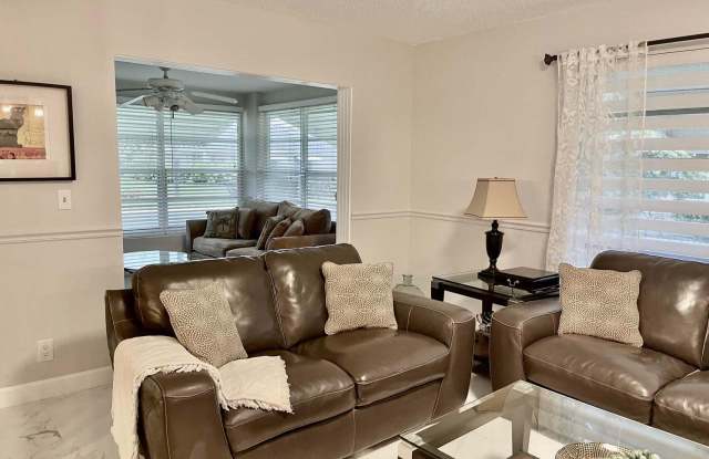 1385 High Point Boulevard W Gallery 4