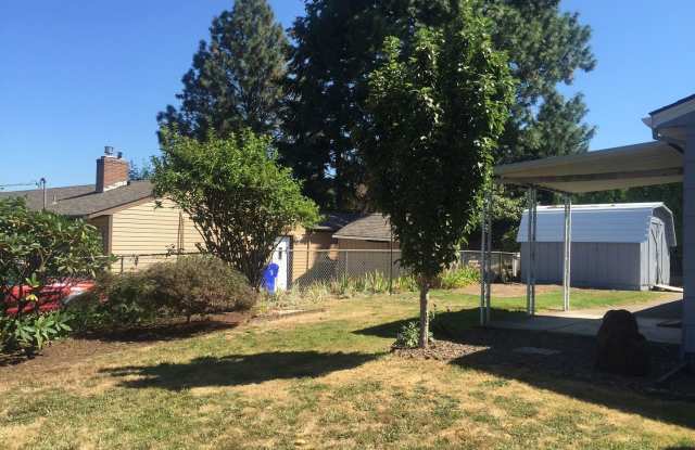 10307 SE Flavel Ct Gallery 3