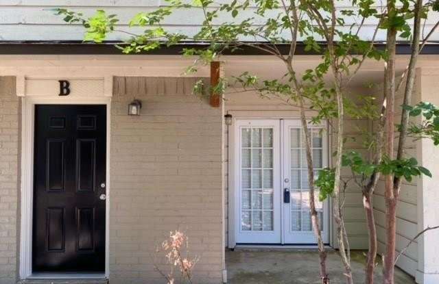 1401 Airline B Drive photos photos