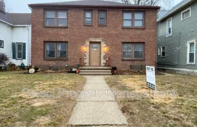 1033 Edgewater Avenue photos photos