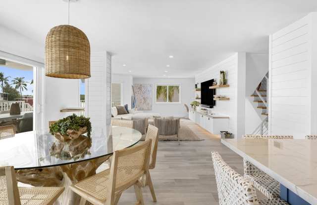 153 Valencia Drive Gallery 3