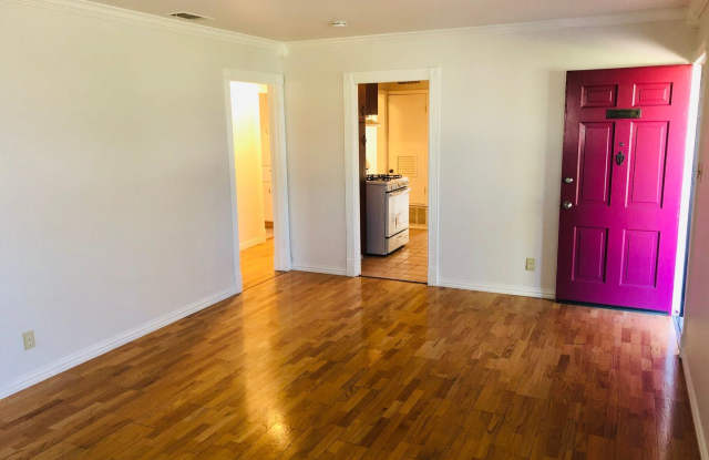 1403 Glenwood Dr Gallery 4