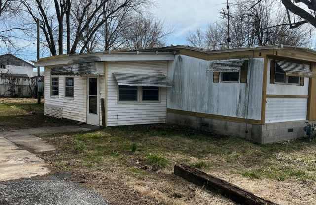 2 bedroom, 1.5 bath home in Brookline - 2794 North Atlantic Avenue, Republic, MO 65619 2 bedroom, 1.5 bath home in Brookline - 2794 North Atlantic Avenue, Republic, MO 65619