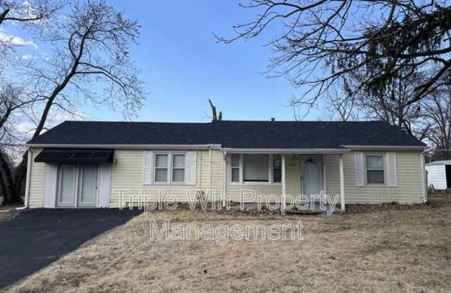 10261 Imperial Dr - 10261 Imperial Drive, St. Louis County, MO 63136