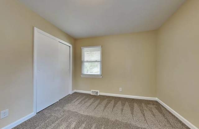 15 Bobolink Road photos photos 15 Bobolink Road photos photos