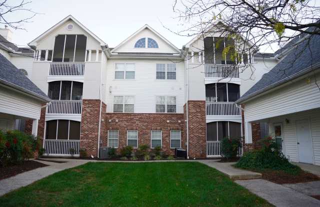 Beautiful 2 BR/2 BA Condo in Greenbelt Lake Village! - 6602 Lake Park Drive, Greenbelt, MD 20770