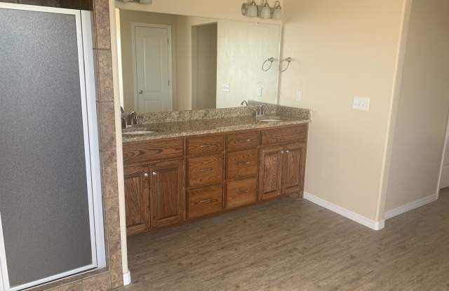 11311 Looby Ln Gallery 3