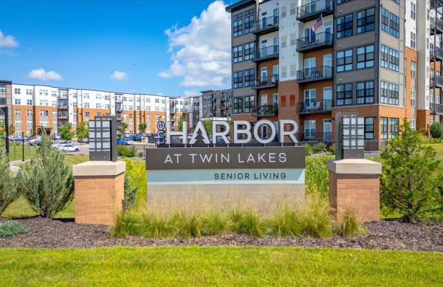 Senior & Affordable Housing - Harbor at Twin Lakes 55+ Apartments Gallery 3