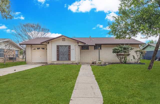 1926 Rawhide Ln photos photos