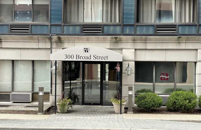 300 Broad Street - 300 Broad Street, Stamford, CT 06901