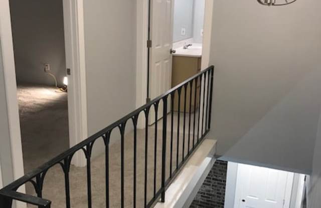 14322 Northeast 7th Place - 1 Gallery 2