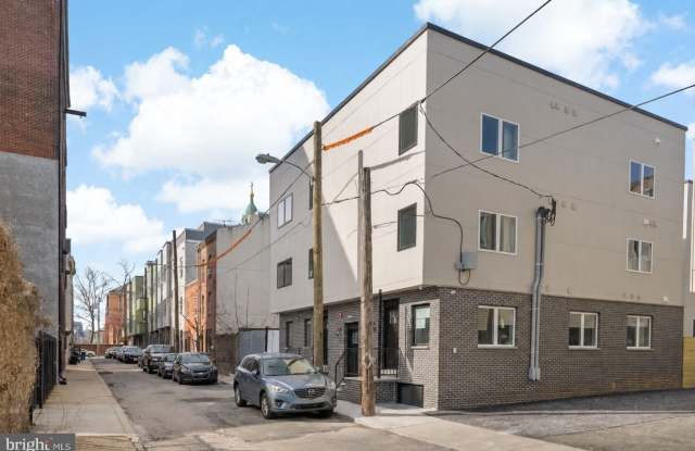 1530 N PALETHORP Street Gallery 1