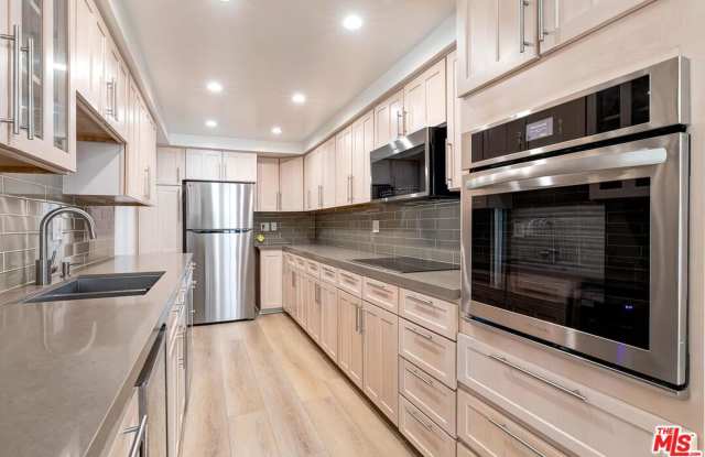 Spacious 2 bed/2bath newly renovated condo in Westwood- 1275 Sq ft. photos photos Spacious 2 bed/2bath newly renovated condo in Westwood- 1275 Sq ft. photos photos