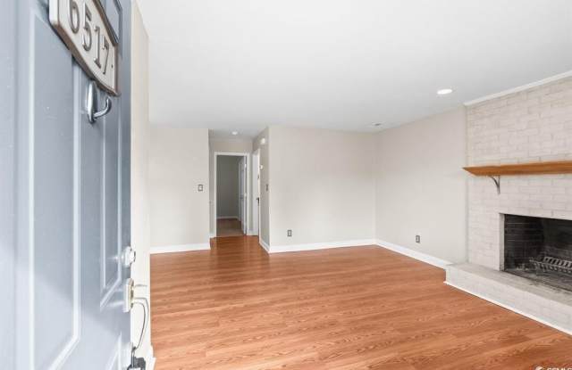 6517 Valene Ct. Gallery 3