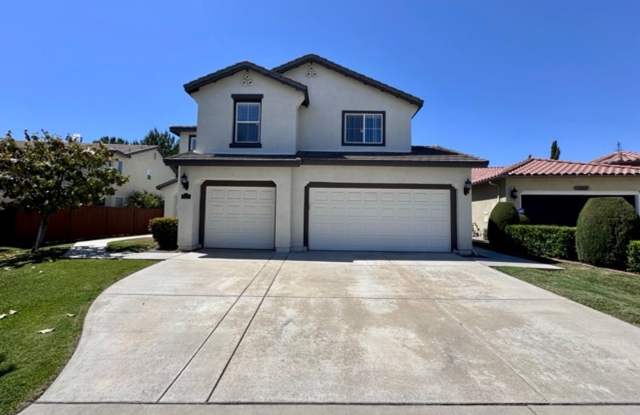 Large 4 bedroom home for lease in the heart of Murrieta! photos photos