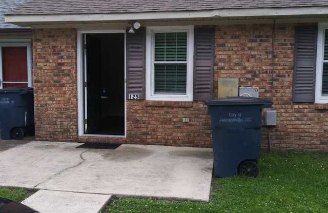 Charming Duplex - 125 Marlene Drive, Jacksonville, NC 28546