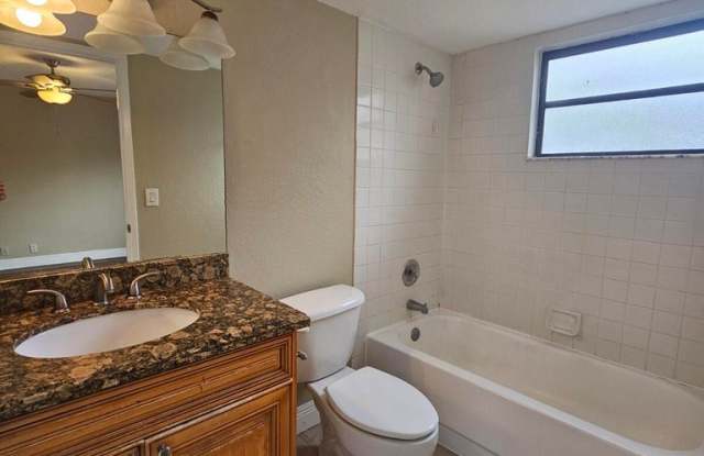 1561 Windorah Way Gallery 3