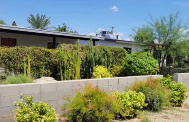 Fully Furnished Rental with a Casita – Move-In Ready! photos photos