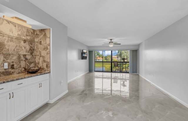 3200 Twin Lakes Terrace Gallery 3