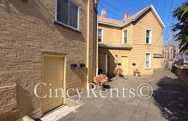 3540 Columbia Pkwy Gallery 2