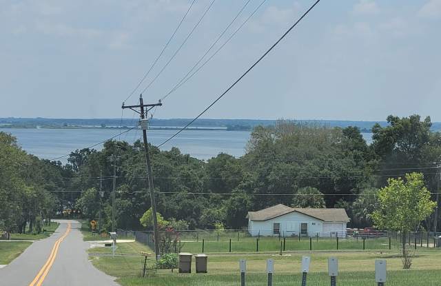 5515 Bird Island Dr Gallery 1