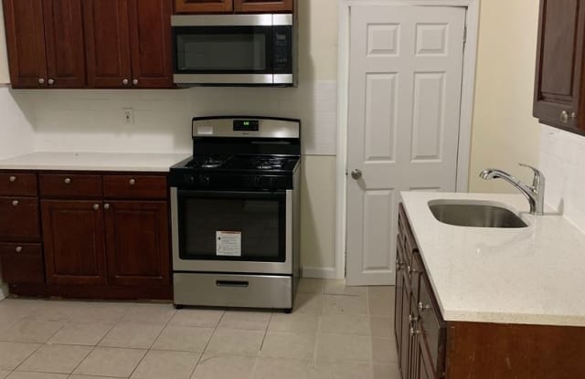 42.5 Emmett St - 425 Emmett Street, Newark, NJ 07114