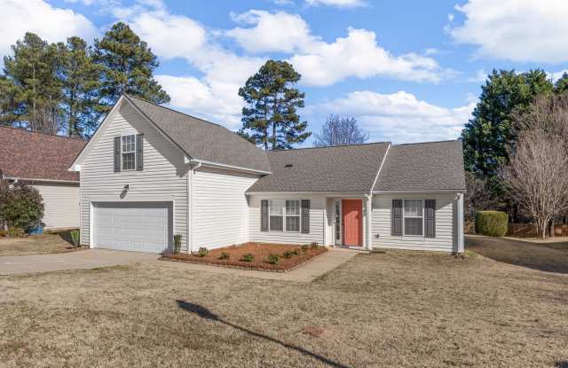 Beautiful 4 bedroom 2 bathroom house ready for you to call home! photos photos