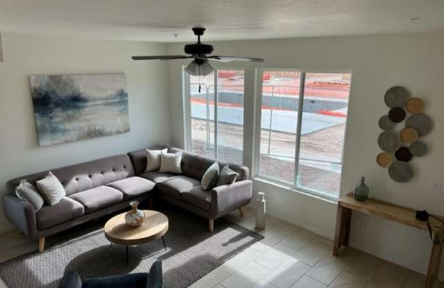 DESERT VIEW VILLAS-  (Ave 8E South to 44th St/ South of Walmart on 8E) Gallery 3