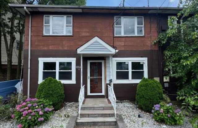329 W Broadway - 329 West Broadway, Paterson, NJ 07522
