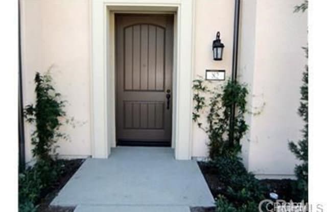 82 City Stroll - 82 City Stroll, Irvine, CA 92620