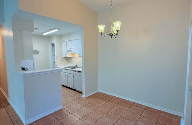 8390 Country Walk Drive - B Gallery 3