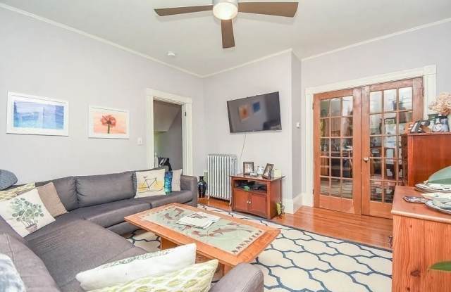 192 Auburndale Avenue Gallery 4
