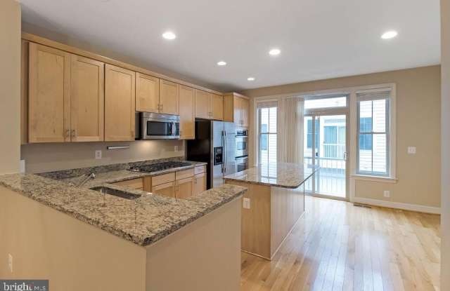 3347 KEMPER Road Gallery 4