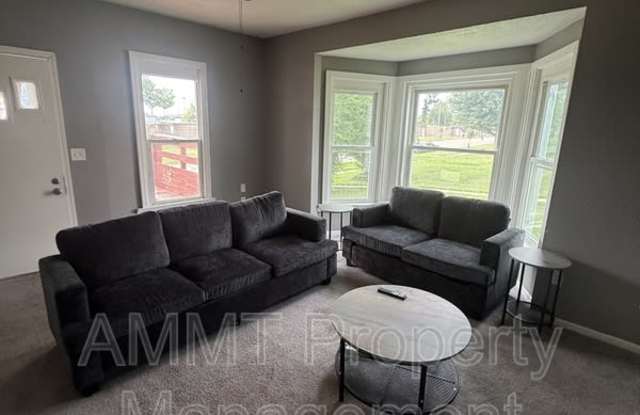 1838 J Avenue Northeast - Lower photos photos