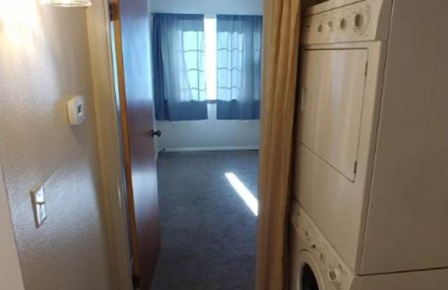 1830 S Pitkin Cir A Gallery 4