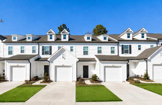 Spacious 3 Bedroom Townhome minutes from I-85 - AVAILABLE AUGUST 2026 photos photos Spacious 3 Bedroom Townhome minutes from I-85 - AVAILABLE AUGUST 2026 photos photos