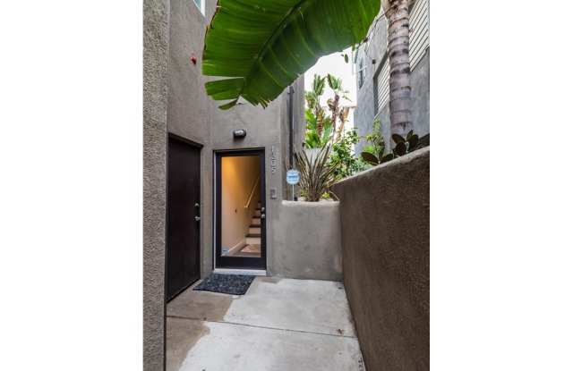 1305 Cypress Avenue Gallery 2