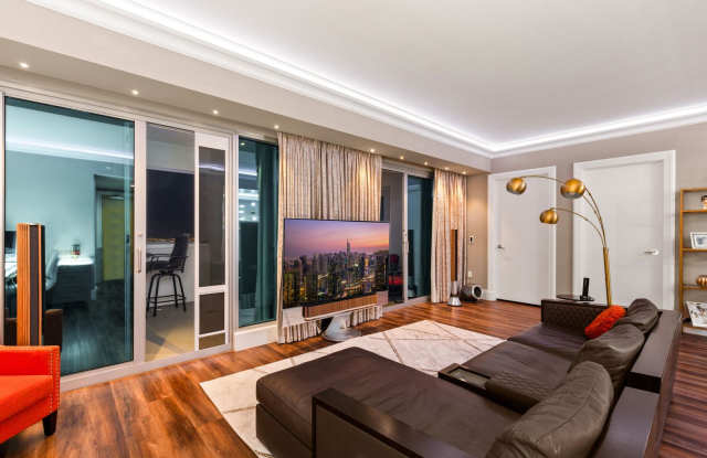 Sky Las Vegas 3705-City/Mtn views from this Stunning 2Bd/2Ba Residence photos photos