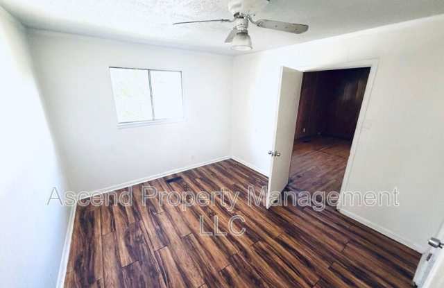 319 N Highland Park Ave Gallery 4
